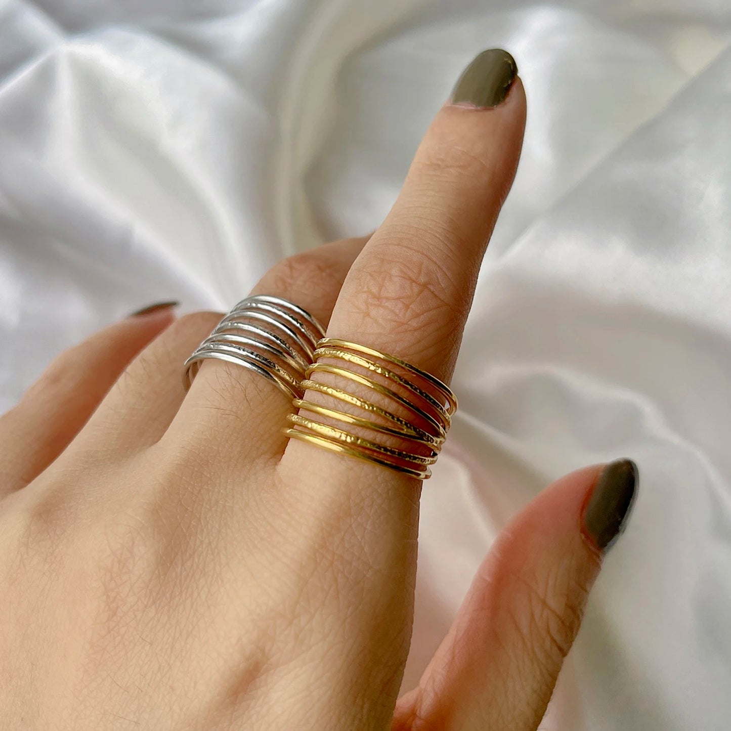 Bague Skyrim en acier inoxydable cœur géométrique pour femme, réglable, ouverte, pour fête, esthétique