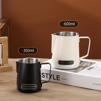 Jarra para espumar leche de café con indicador de temperatura - Jarra espumadora de leche de acero inoxidable con escala de medición para Latte Art y Espresso