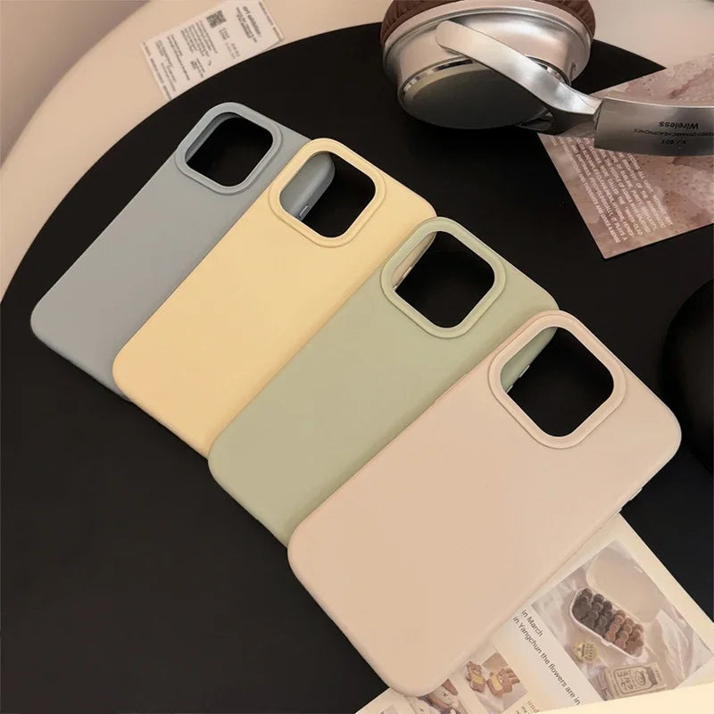 Coque en silicone pour iPhone Séries 11 à 17 – Housse de protection arrière toucher doux