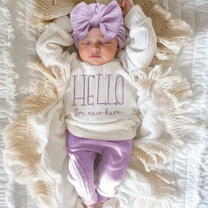 Ysteed "Hello" Embroidered Newborn Photography Prop Set – Baby Bow Sleep Cap & Cute Infant Photoshoot Accessories, HD Photo Studio Set