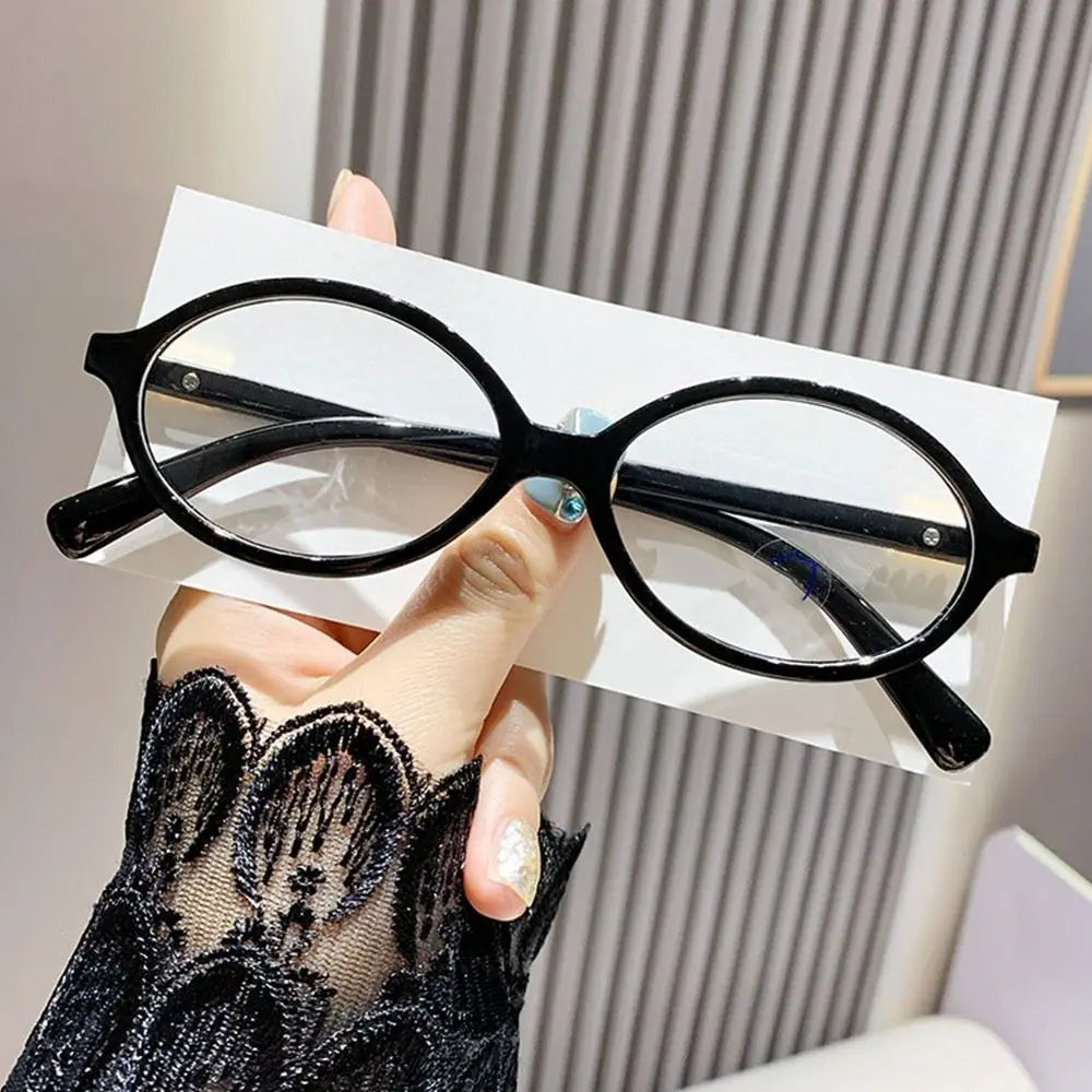 Y2K Retro Oval Glasses for Women – Sweet & Cool Vintage Eyewear with Anti-Blue-Light Lenses for Reading & Computer Use