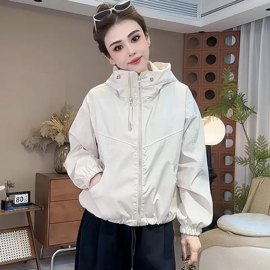 Women's Hooded Short Jacket – Double-Zipper Loose Streetwear Coat for Spring & Autumn Casual Everyday Wear