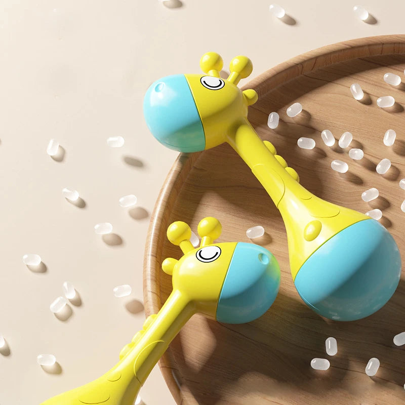 Hochet Girafe – Hochet Musical Sensoriel pour Nouveau-Né (0-12 Mois), Jouet de Dentition pour Bébé, Hochet Musical en Forme de Marteau de Sable pour le Développement et l'Éveil de Bébé