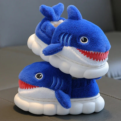 Pantuflas de peluche de tiburón de dibujos animados para niños, cálidas, antideslizantes, zapatos de casa de invierno para niños y niñas