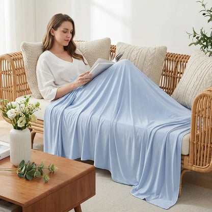 Summer Cooling Blanket – Ice Silk Lightweight Breathable Air Conditioning Quilt for Home & Office