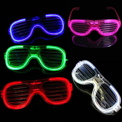 Lot de bâtons lumineux LED – 12/15/30/60 bâtons en mousse lumineux RVB colorés, tubes lumineux pour Noël, anniversaires, mariages, événements et fournitures de célébration nocturne