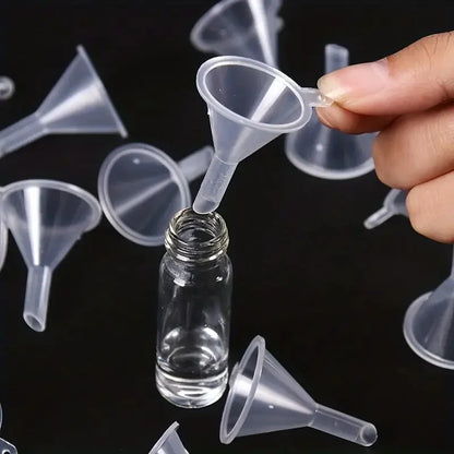 Lot de Mini Entonnoirs 5/10/20/30 pièces – Petits Entonnoirs de Transfert en Plastique pour Parfum, Huiles Essentielles, Épices, Poudre, Art du Sable, Bouteilles de Laboratoire & Projets de Bricolage
