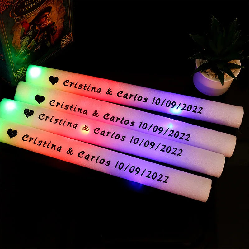 Lot de bâtons lumineux LED – 12/15/30/60 bâtons en mousse lumineux RVB colorés, tubes lumineux pour Noël, anniversaires, mariages, événements et fournitures de célébration nocturne