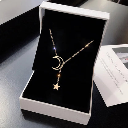 Gargantilla con colgante de luna y estrella dorada – Cadena minimalista de aleación con dije para mujer | Regalo de joyería de moda para fiesta