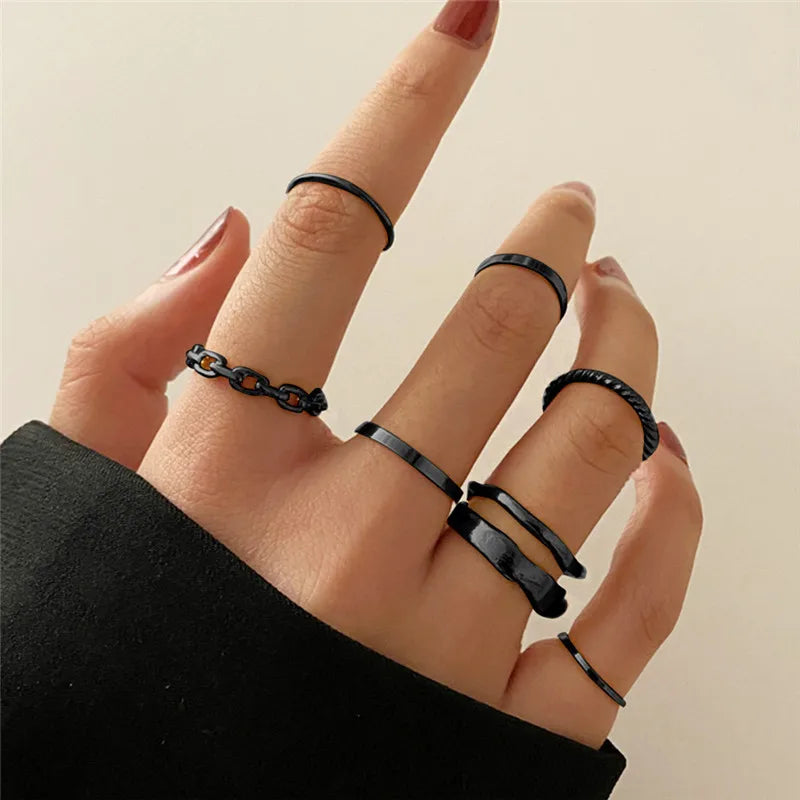 Conjunto de anillos apilables de circonita cúbica plateada para mujer – Luna, flecha, flor y corazón | Joyería de moda para boda y regalo