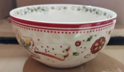 German V Bao Christmas Tableware Collection – Biscuit Plate, Rectangular Serving Plate, Mug, Salad Dish, Dessert & Fruit Holder
