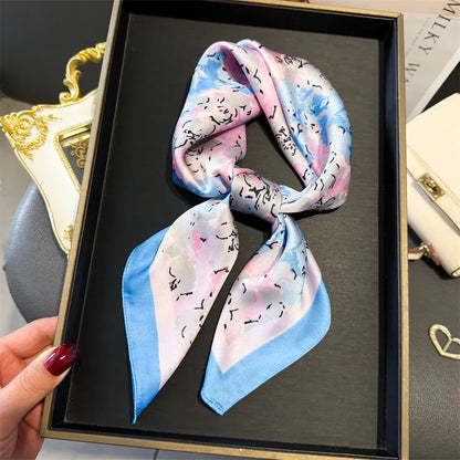 2024 Lujosa Bufanda Cuadrada de Seda de 70cm para Mujer con Estampado Floral, Pañuelo de Diseñador, Fular, Chal, Hiyab, Diadema, Lazos