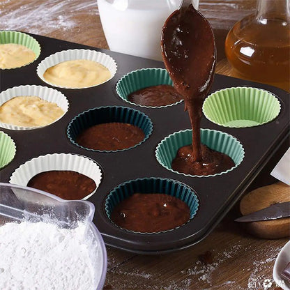 12PCS Reusable Silicone Cupcake Baking Cups – Non-Stick Muffin & Pancake Liners, Flexible Baking Molds in Assorted Random Colors