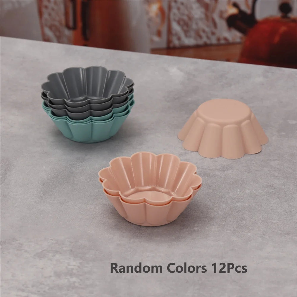 12PCS Reusable Silicone Cupcake Baking Cups – Non-Stick Muffin & Pancake Liners, Flexible Baking Molds in Assorted Random Colors