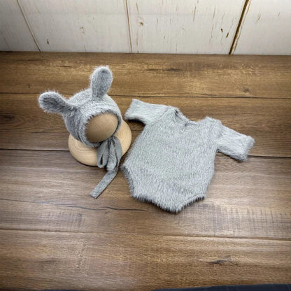 Newborn Photography Props Set – Knitted Rabbit Doll Outfit with Baby Cosplay Glasses, Cute Infant Photoshoot Accessories & Photo Studio Decor