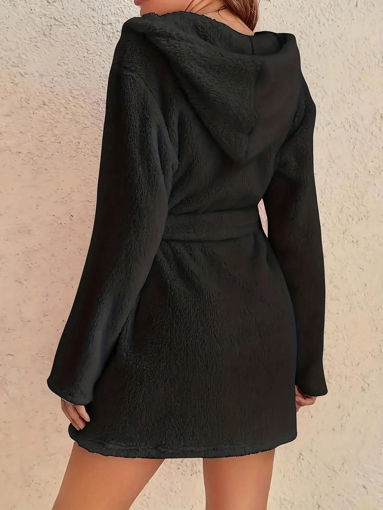 Women’s Hooded Fleece Robe – Solid Color Cozy Warm Bathrobe with Belt for Autumn & Winter Home Wear