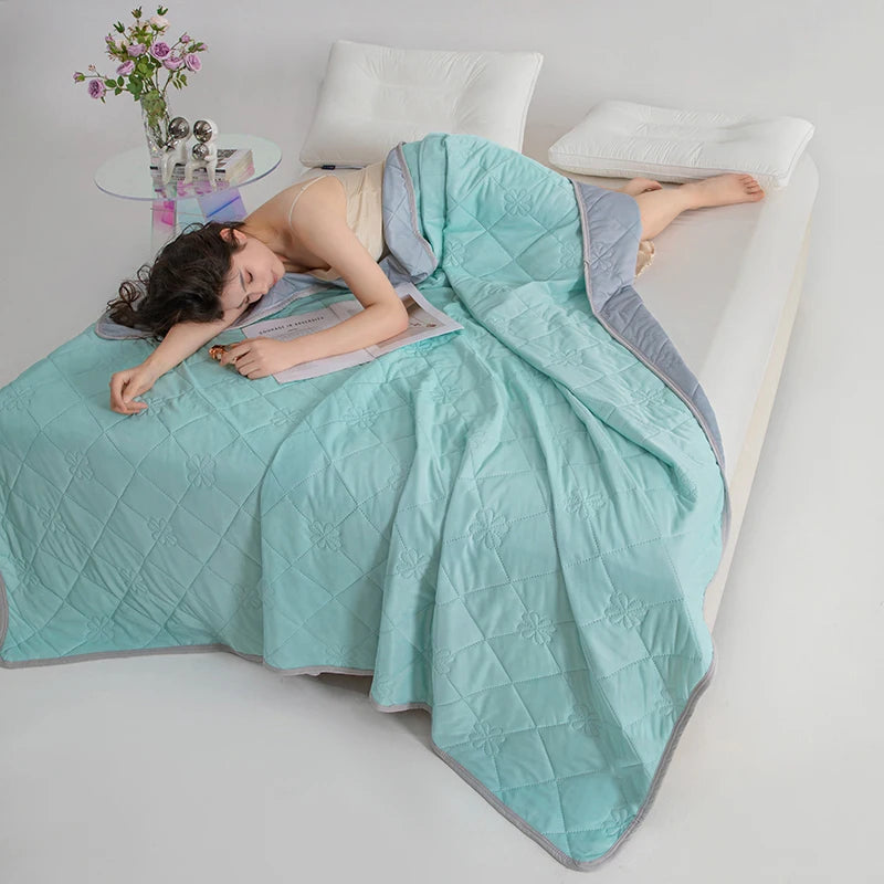 Manta Refrescante de Verano – Colcha Ligera y Transpirable para Cama con Comodidad de Aire Acondicionado