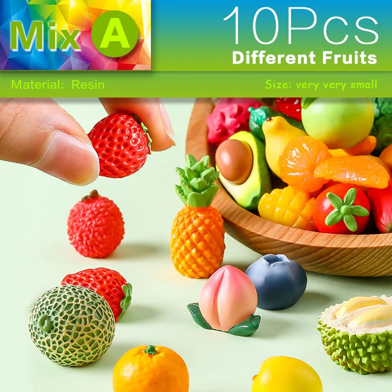 Lot de 10 mini figurines de fruits – Miniatures de fruit du dragon, noix de coco, melon d'eau, orange, pomme, banane et ananas pour la décoration de jardin miniature, les scènes de maison de poupée, les pots de plantes et les loisirs créatifs
