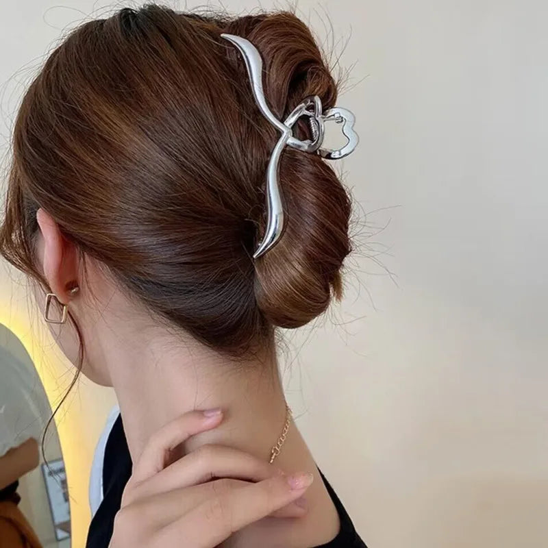Elegant Geometric Bow Hair Claw Clip for Women – Vintage Large Metal Hair Clip Barrette Hair Accessory