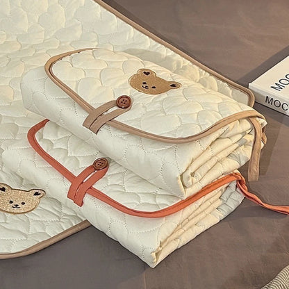 Matelas à Langer Pliable Imperméable – Tapis à Langer de Voyage Portable pour Nouveau-nés avec Design Respirant et Anti-fuites