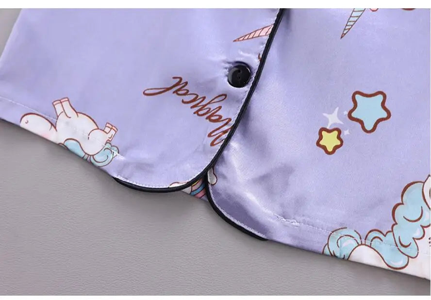Conjunto de Pijama de Verano para Niñas – Conjunto de Pijama de Satén de Unicornio de Dibujos Animados de 2 Piezas | Ropa de Dormir Suave para Niños Pequeños con Aire Acondicionado