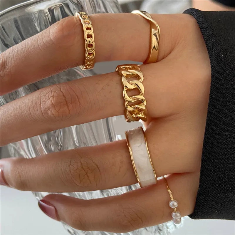 Conjunto de anillos apilables de circonita cúbica plateada para mujer – Luna, flecha, flor y corazón | Joyería de moda para boda y regalo
