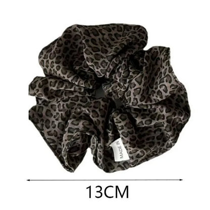 Korean Leopard Print Oversized Scrunchie – Large Elastic Hair Tie for Women & Girls | Retro Fashion Ponytail Hair Accessory