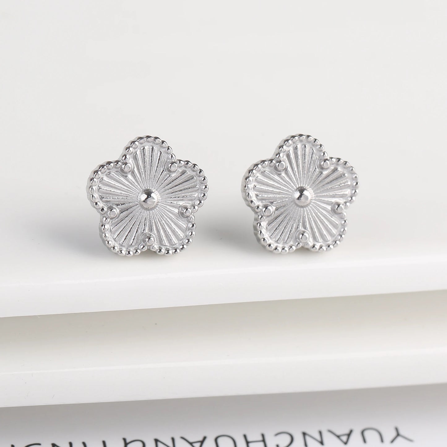 Stainless Steel Five Leaf Flower Clover Bracelet for Women Girls Adjustable Laser Petal Classic Brand Jewelry Gift