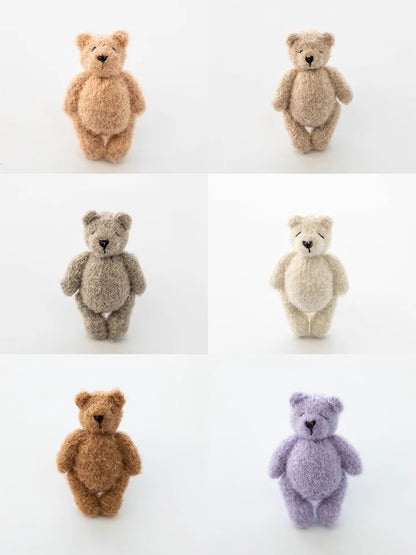 Accessoire Photo Ours en Peluche Tricoté Fait Main – Adorable Poupée Animal en Mohair au Crochet pour Séances Photo de Nouveaux-Nés & Stylisme Studio