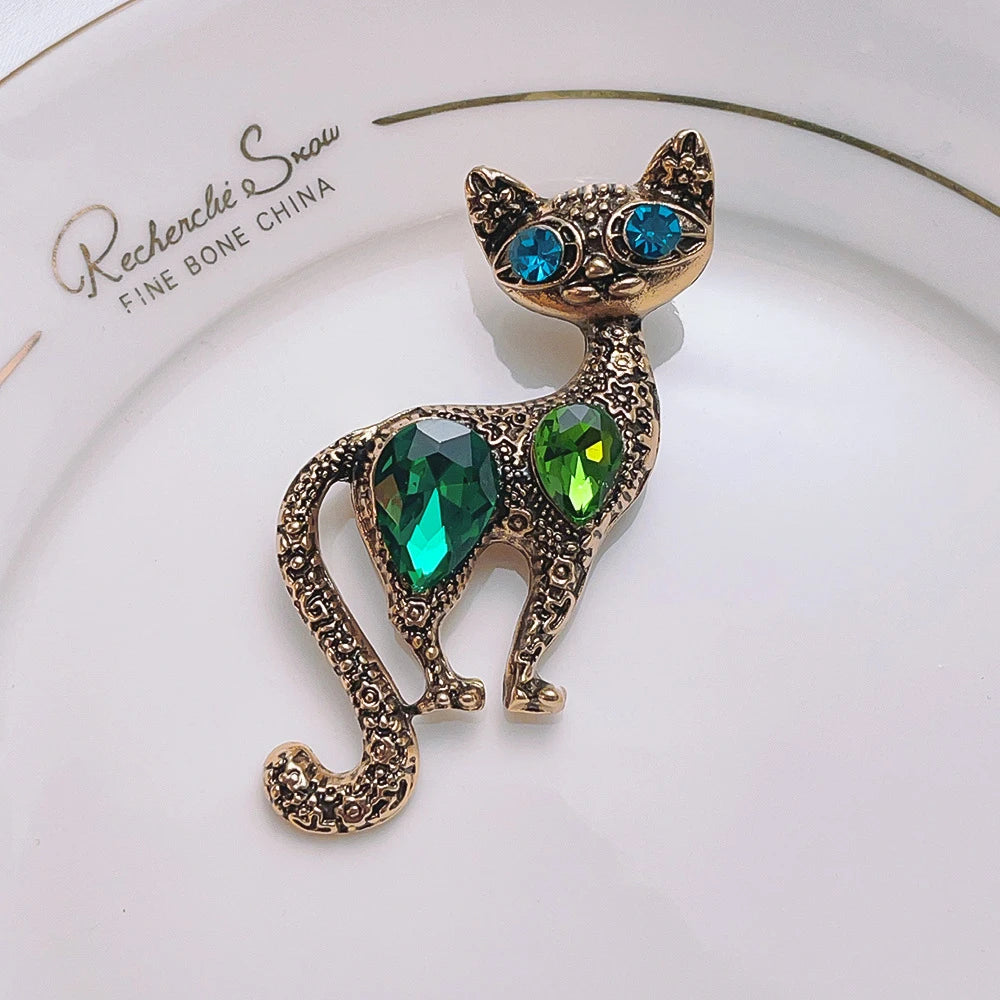 Retro Green Kitten Crystal Brooch Set – Personalized Vintage Cat Flower Chest Pin, Fashion Jewelry Accessory & Gift for Women