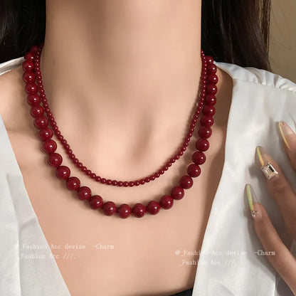 Red Round Glass Bead Necklace – Retro Collarbone Chain for Women, Vintage-Inspired Fashion Jewelry & Everyday Accessories